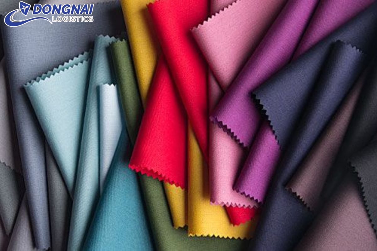 Gửi Mẫu Vải Mỹ Từ Khu Công Nghiệp Long Thành Nhanh Chóng