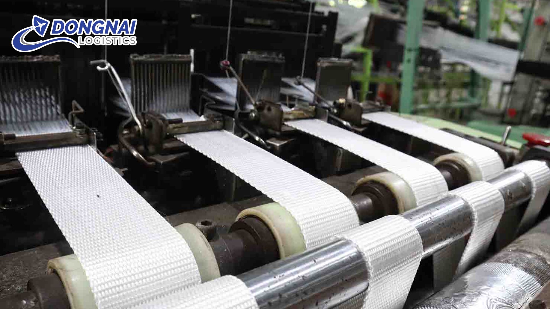VẬN CHUYỂN MÁY DỆT VẢI TỪ BA LAN VỀ ĐỒNG NAI VẬN CHUYỂN MÁY DỆT VẢI TỪ BA LAN VỀ ĐỒNG NAI