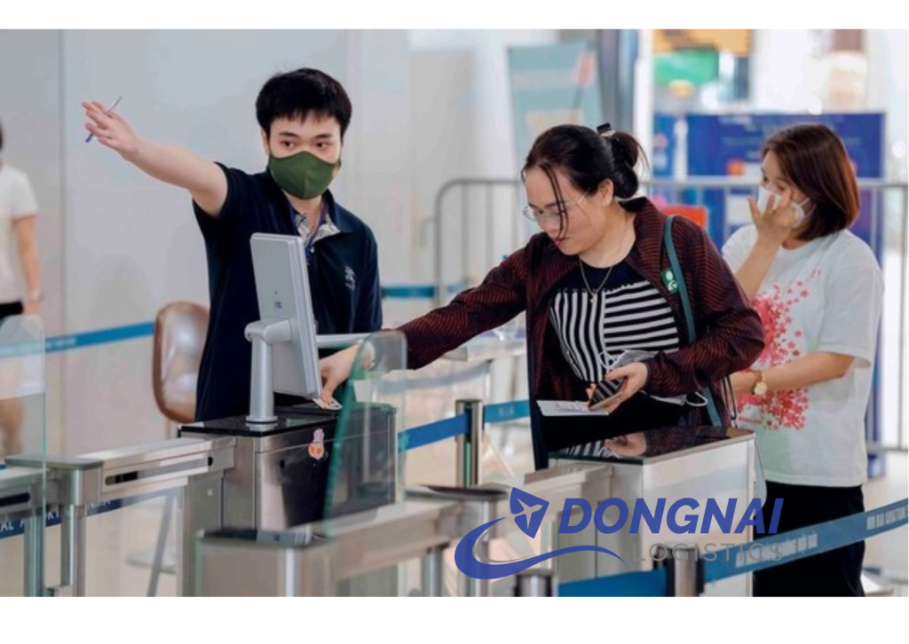 Sân Bay Nội Bài Triển Khai Thủ Tục Sinh Trắc Học Trên VNeID