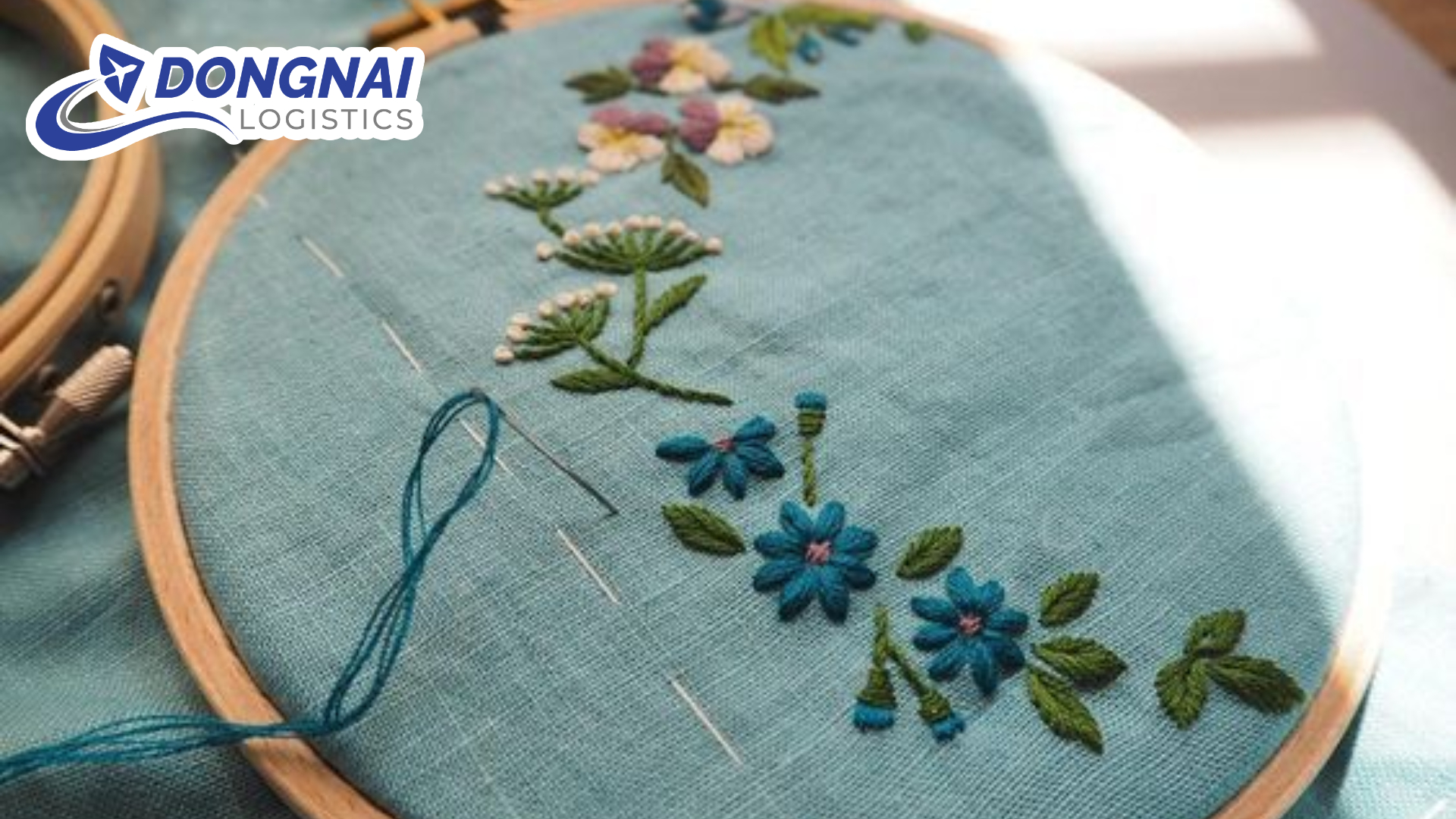 Hand-Embroidered Product Shipping Hanoi–Slovakia Hand-Embroidered Product Shipping Hanoi–Slovakia