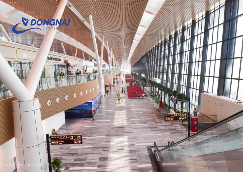 Điểm Nghẽn Ở Nhà Ga T3 Tân Sơn Nhất: Thực Trạng và Giải Pháp