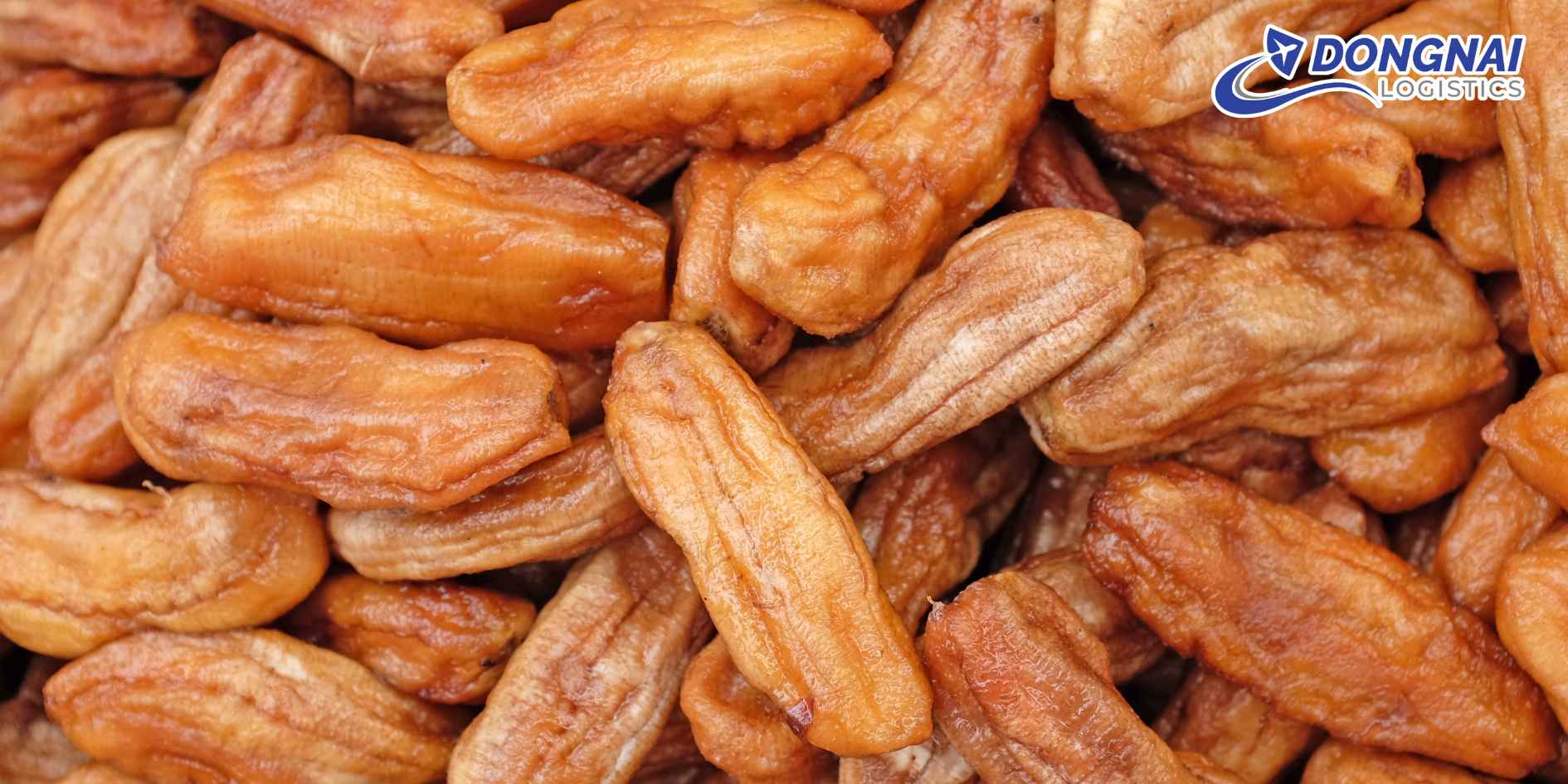 VẬN CHUYỂN CHUỐI SẤY DẺO TỪ ĐỒNG NAI ĐI CANADA – GIẢI PHÁP ĐƯA HƯƠNG VỊ VIỆT VƯƠN XA