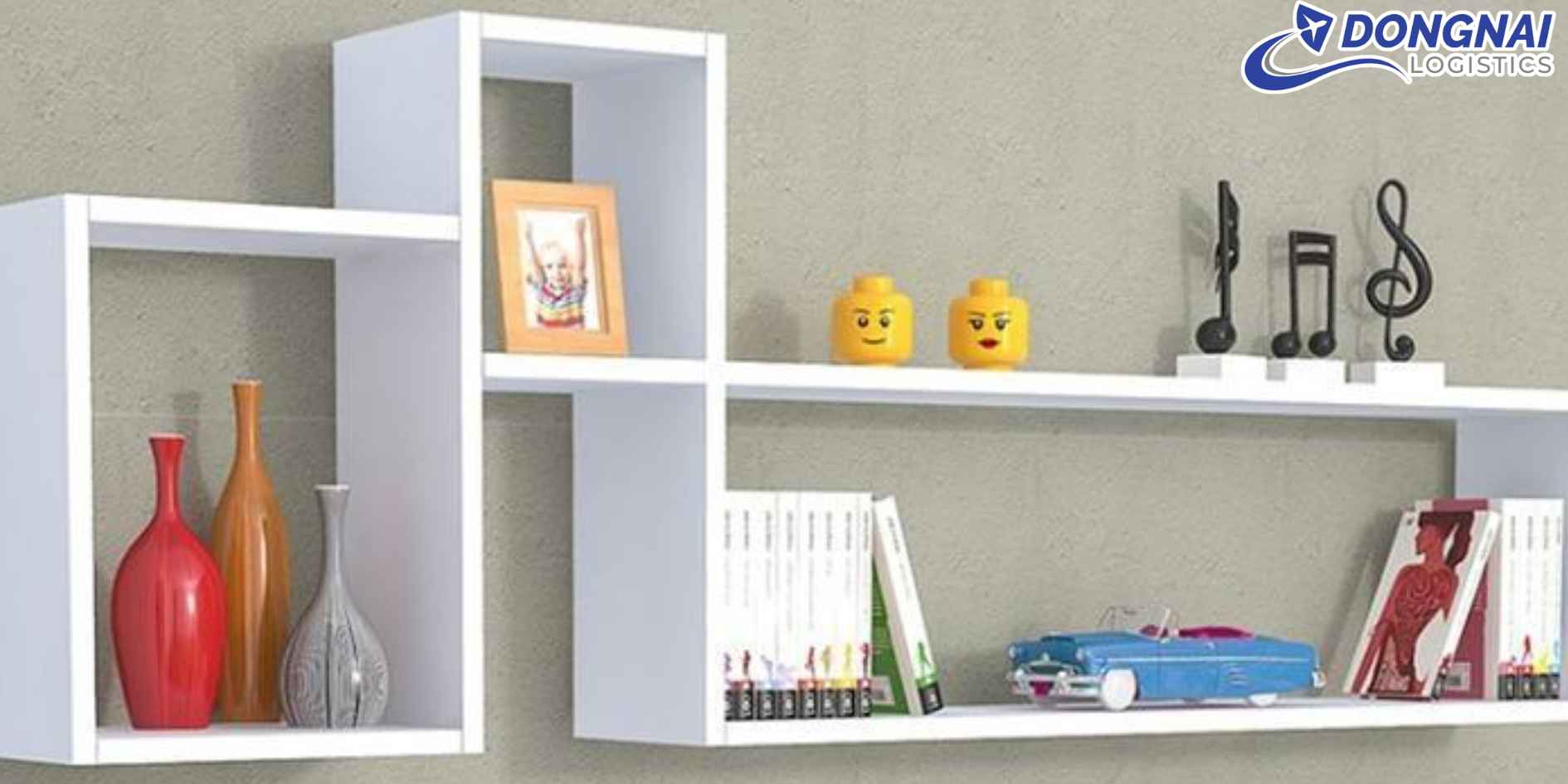 Vận Chuyển Kệ Sách Treo Tường Sang Ba Lan – Giữ Chắc Cấu Trúc, Không Trầy Xước