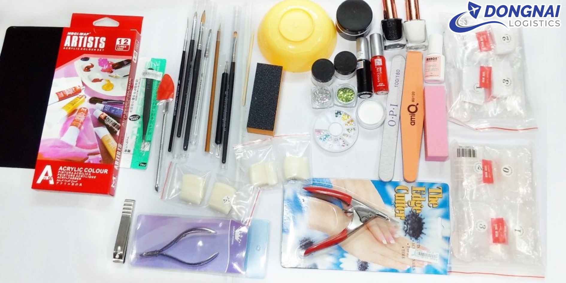 Vận Chuyển Đồ Làm Nails Đi Châu Âu – Uy Tín, Nhanh Chóng