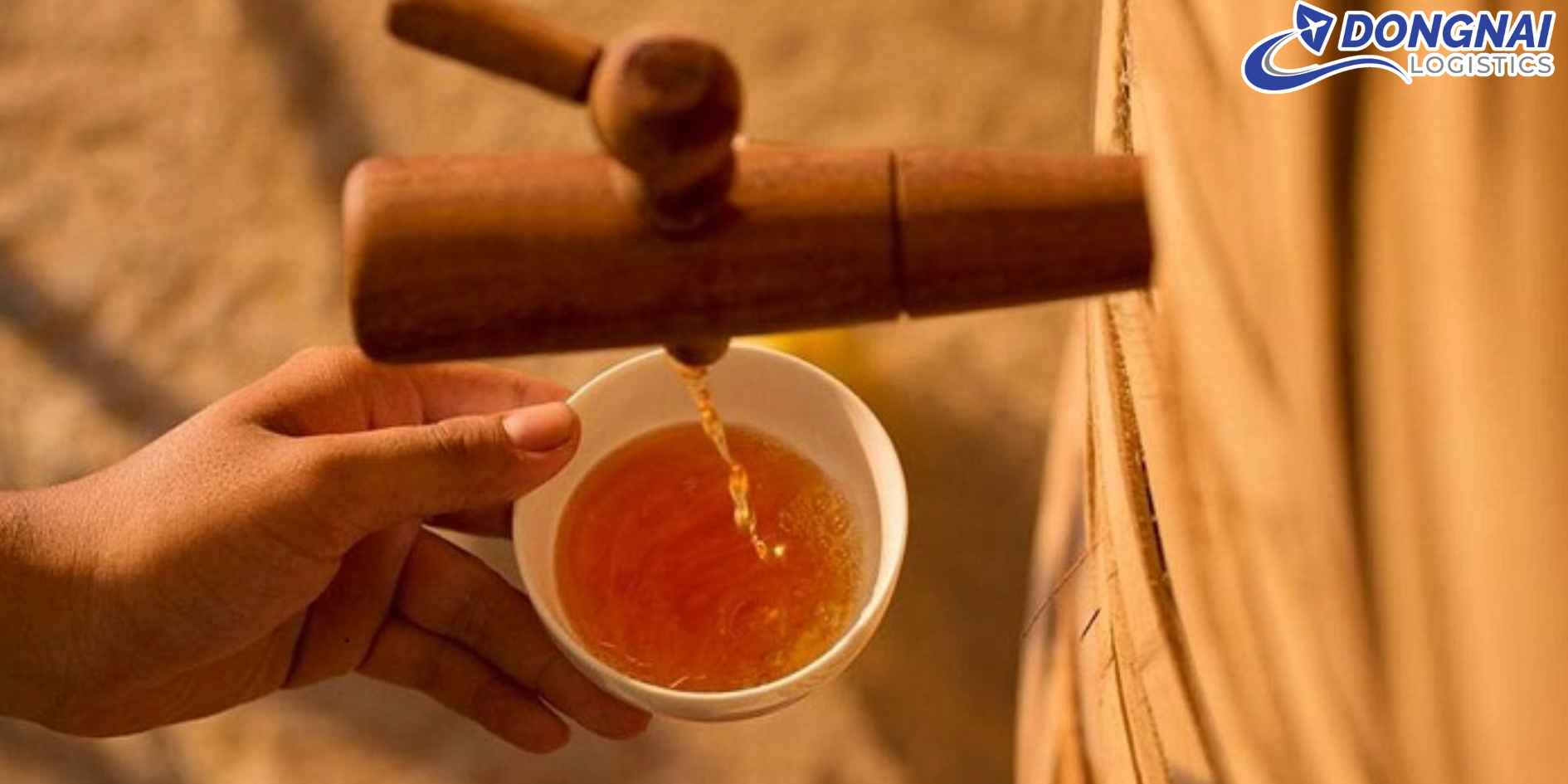 Vận Chuyển Nước Mắm Phú Quốc Đi Hà Lan – An Toàn, Nhanh Chóng, Đúng Chuẩn Châu Âu