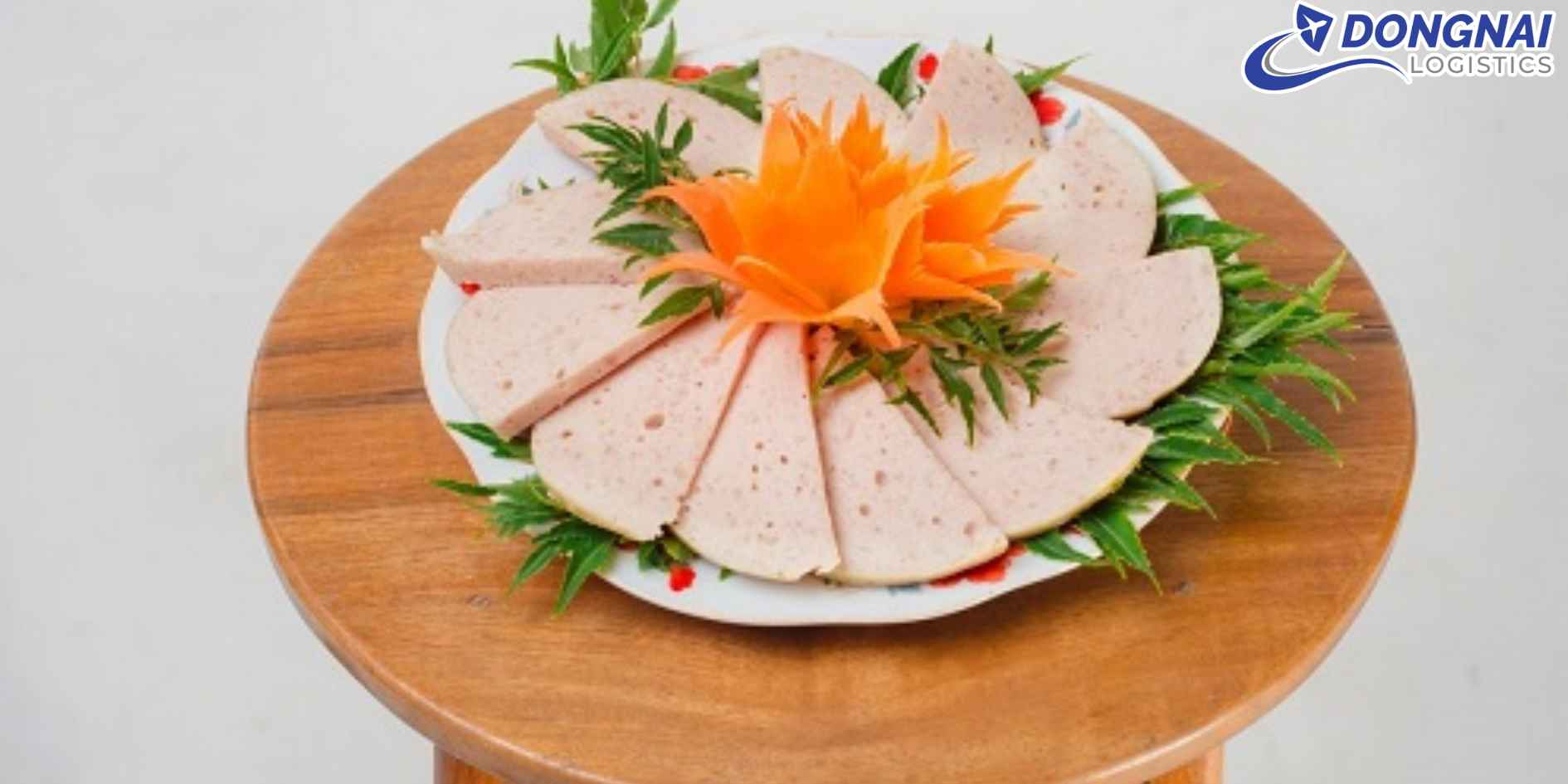 Gửi Giò Lụa Truyền Thống Đi Bồ Đào Nha – An Toàn, Giữ Trọn Hương Vị, Nhanh Chóng