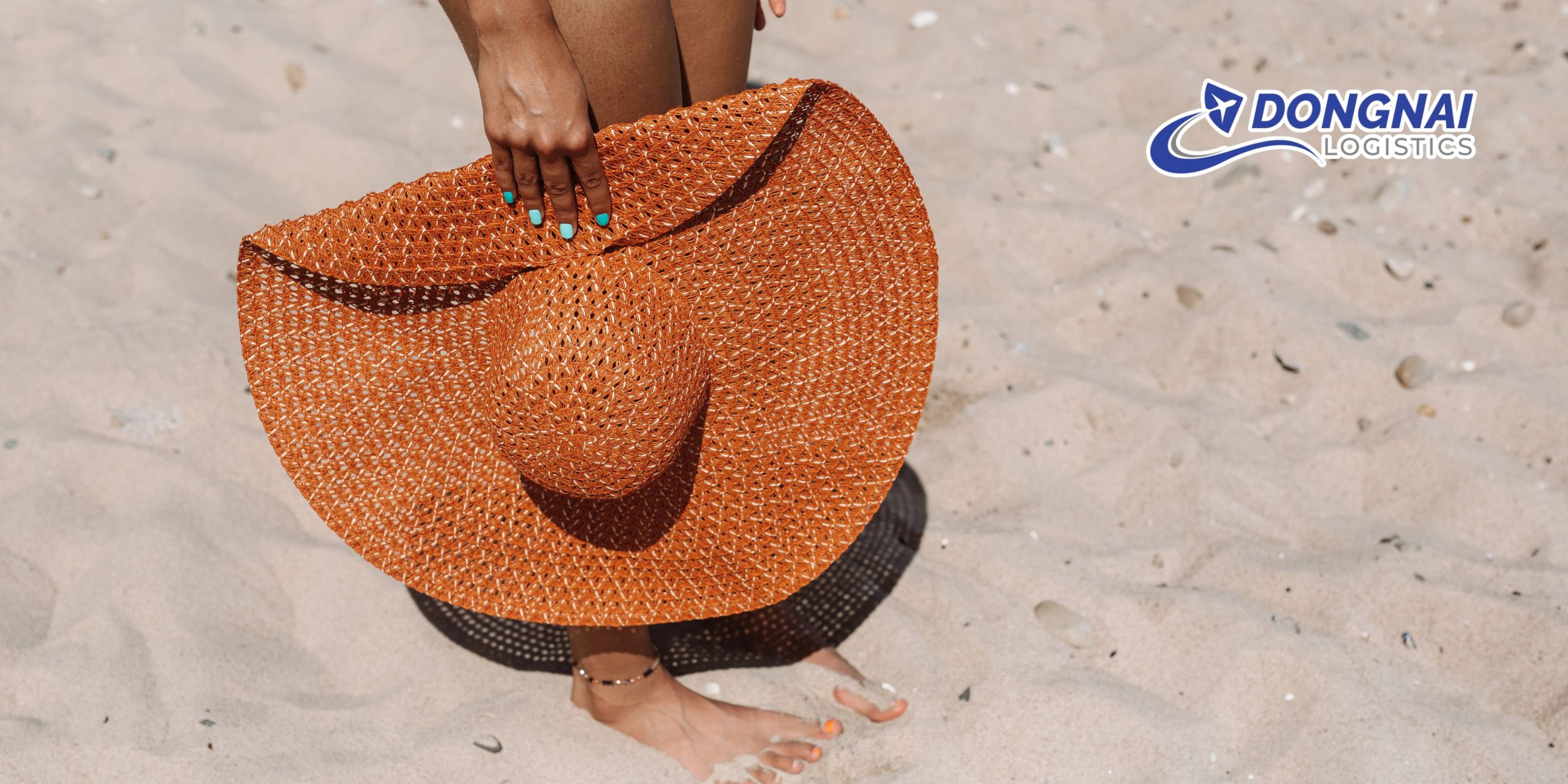 Dịch Vụ Gửi Mũ Đan Đi Singapore Nhanh – An Toàn – Đảm Bảo Không Biến Dạng