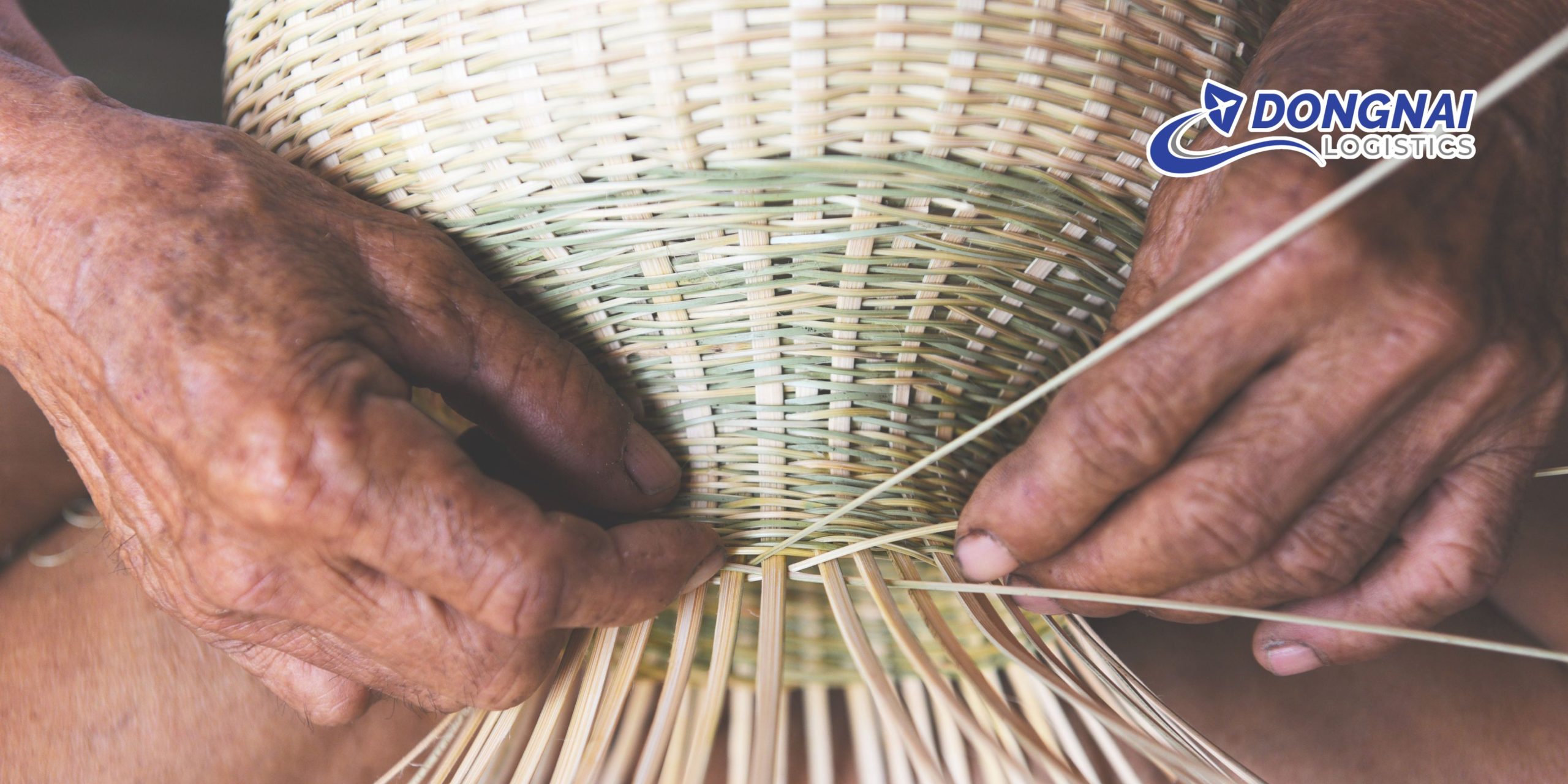 Dịch Vụ Gửi Mũ Đan Đi Singapore Nhanh – An Toàn – Đảm Bảo Không Biến Dạng