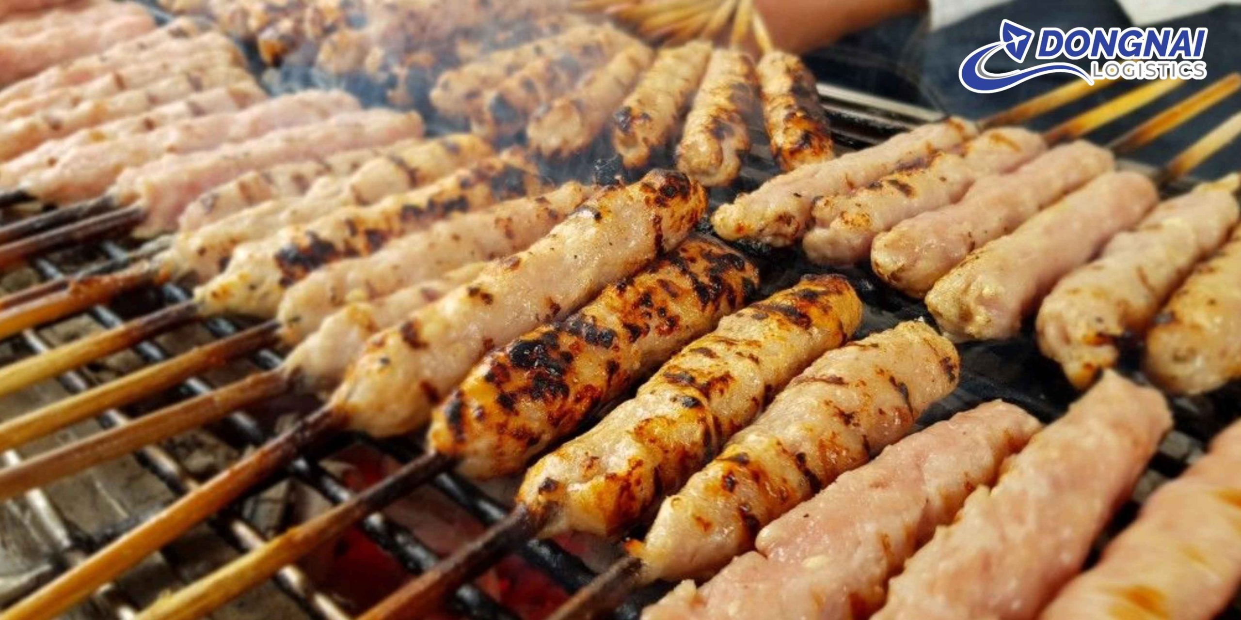 GỬI NEM NƯỚNG NHA TRANG ĐI HÀ NỘI – GIỮ TRỌN HƯƠNG VỊ CÙNG DONGNAI LOGISTICS