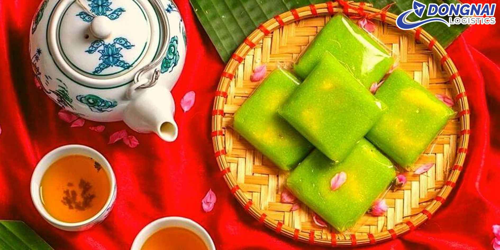 Vận Chuyển Bánh Cốm Làng Vòng Từ Hà Nội Vào TP.HCM – Gìn Giữ Nét Tinh Tế Ẩm Thực Kinh Kỳ