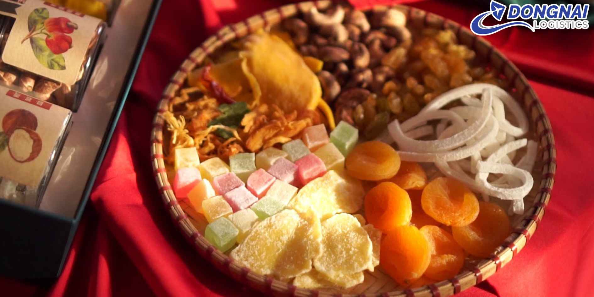 Vận Chuyển Khay Mứt Tết Gỗ Mỹ Nghệ Sang Áo – Nâng Tầm Quà Tặng Xuân Việt