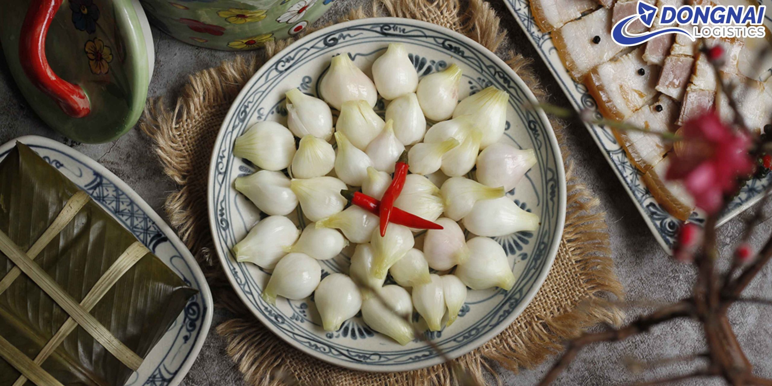 Vận Chuyển Dưa Hành Muối Tết Từ Nam Định Vào TP. HCM – An Toàn, Giữ Trọn Hương Vị Cùng Đồng Nai Logistics