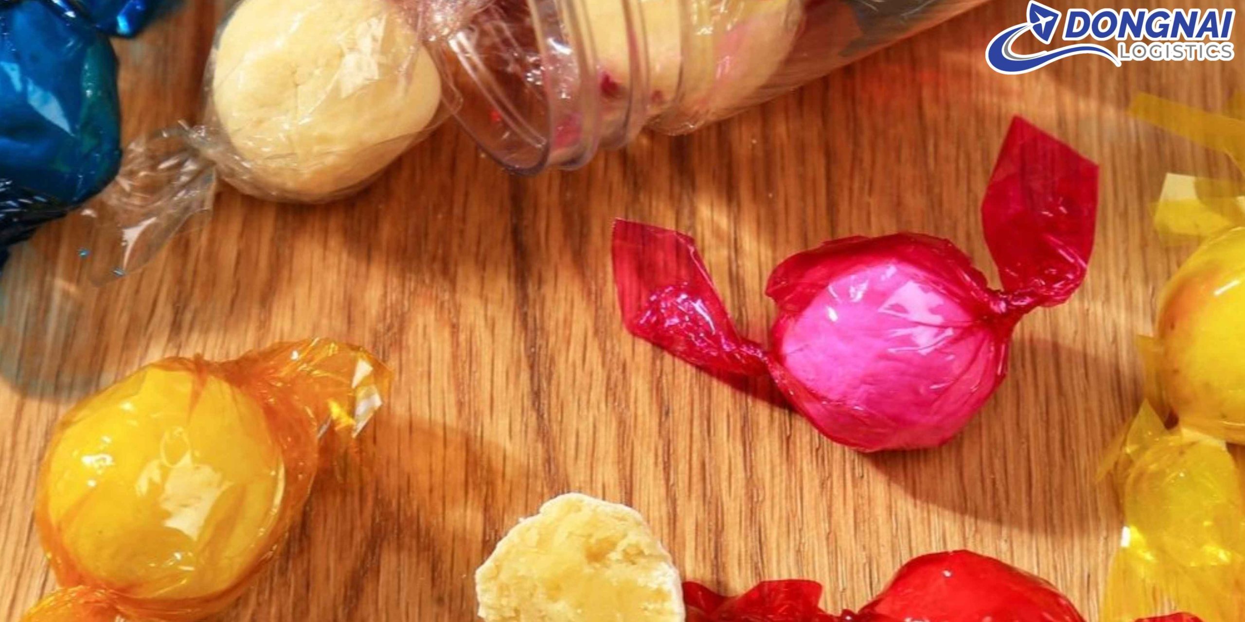 Gửi Bánh Hạt Sen Việt Nam Sang Nhật Bản – An Toàn, Đóng Gói Kỹ, Giao Nhanh Cùng Đồng Nai Logistics