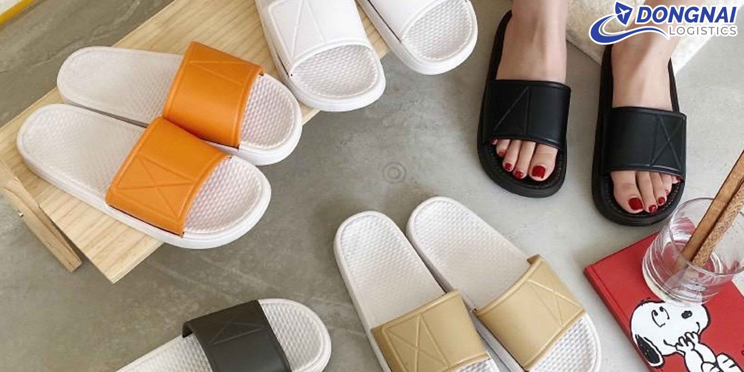Vận Chuyển Dép Quai Ngang Cao Su Việt Nam Sang Mỹ – An Toàn, Uy Tín Cùng Đồng Nai Logistics