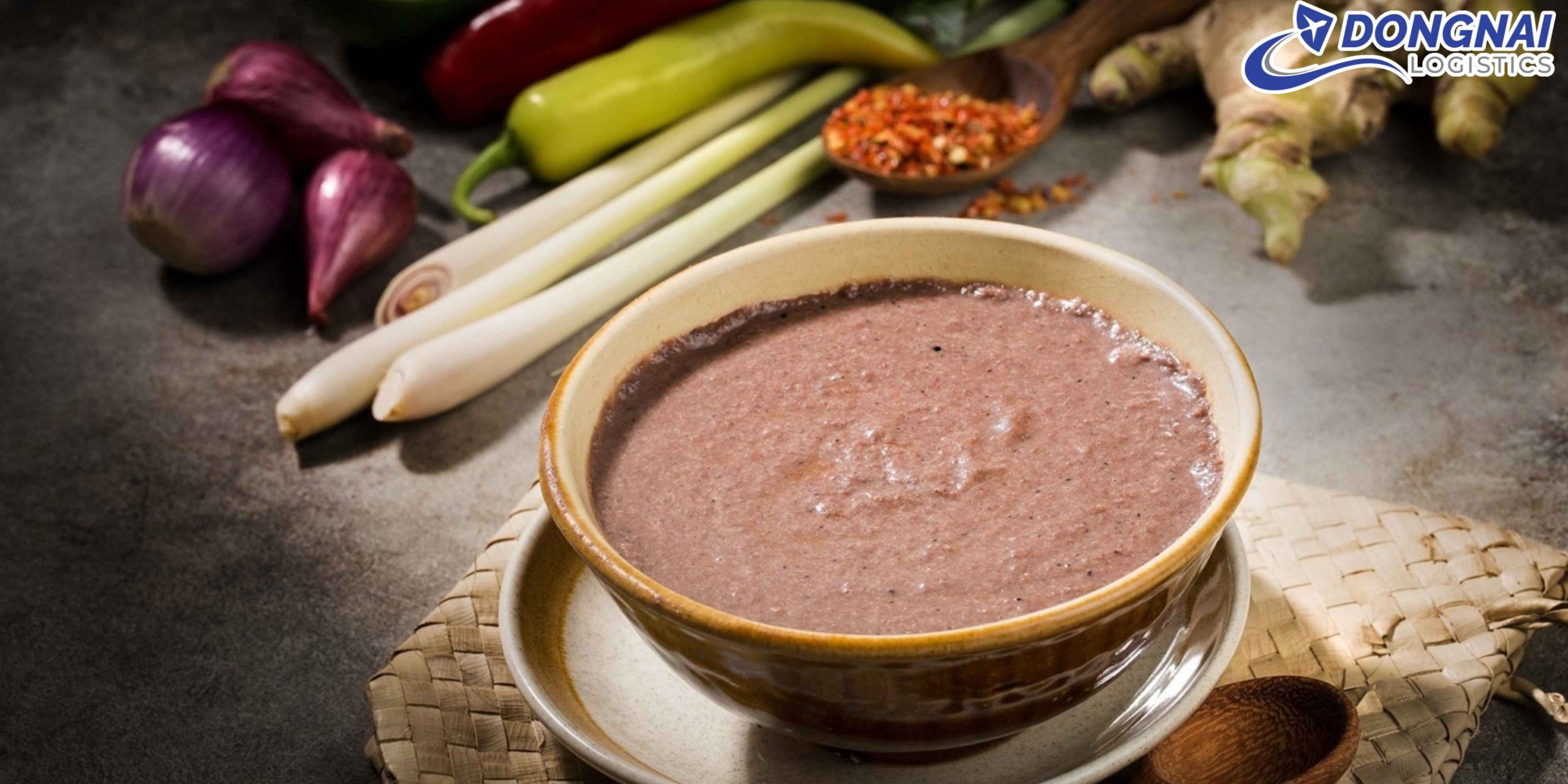 Gửi Mắm Ruốc Huế Đóng Hũ Sang Úc – Đóng Gói Chống Rò Rỉ, Chuẩn Quy Định Cùng Đồng Nai Logistics