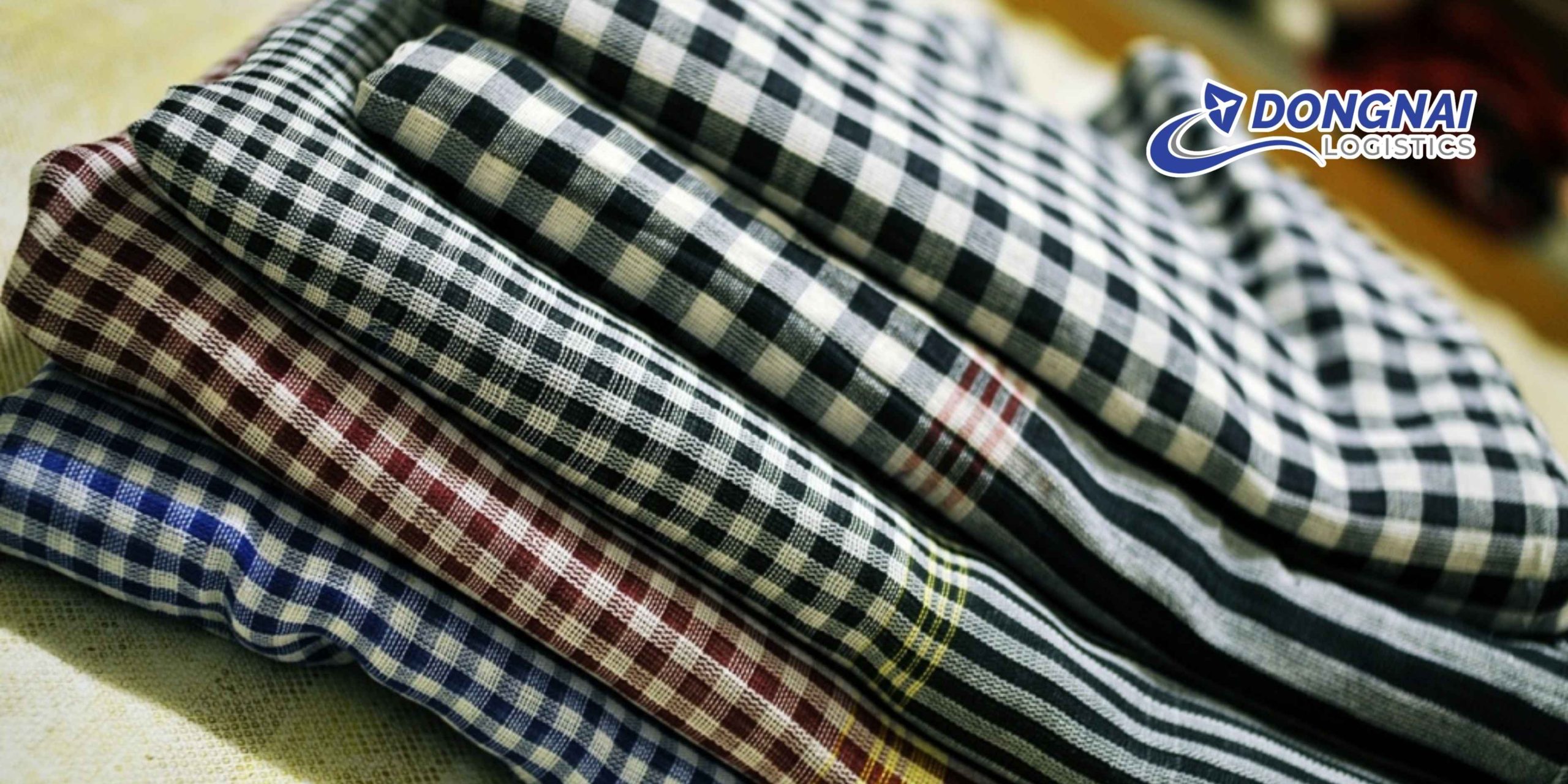 Vận Chuyển Khăn Rằn Đi Mỹ – Những Điều Cần Biết Trước Khi Gửi