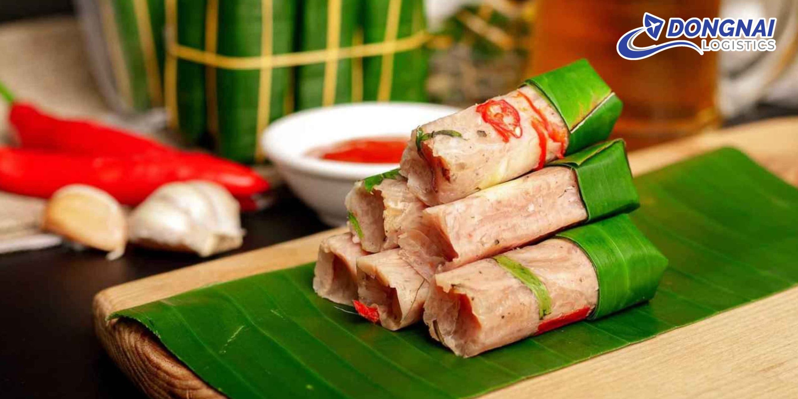 Gửi Nem Chua Thanh Hóa Về Đồng Nai – Nhanh, An Toàn, Giữ Trọn Hương Vị
