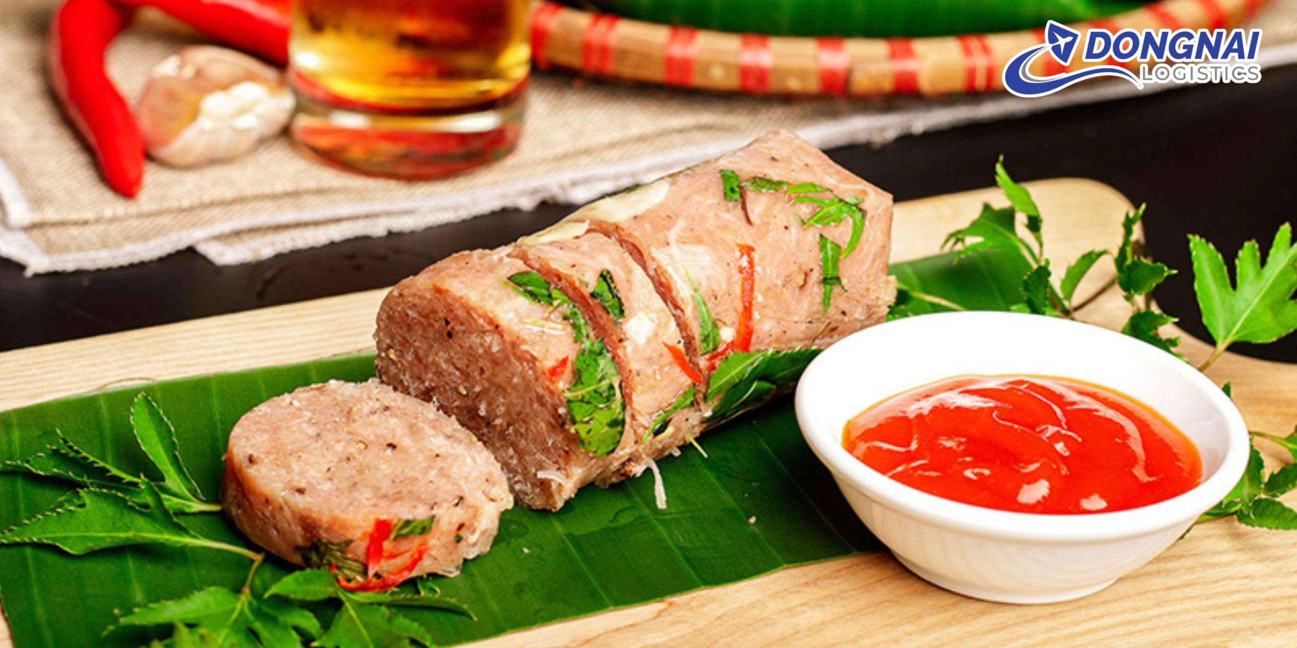 Gửi Nem Chua Thanh Hóa Về Đồng Nai – Nhanh, An Toàn, Giữ Trọn Hương Vị