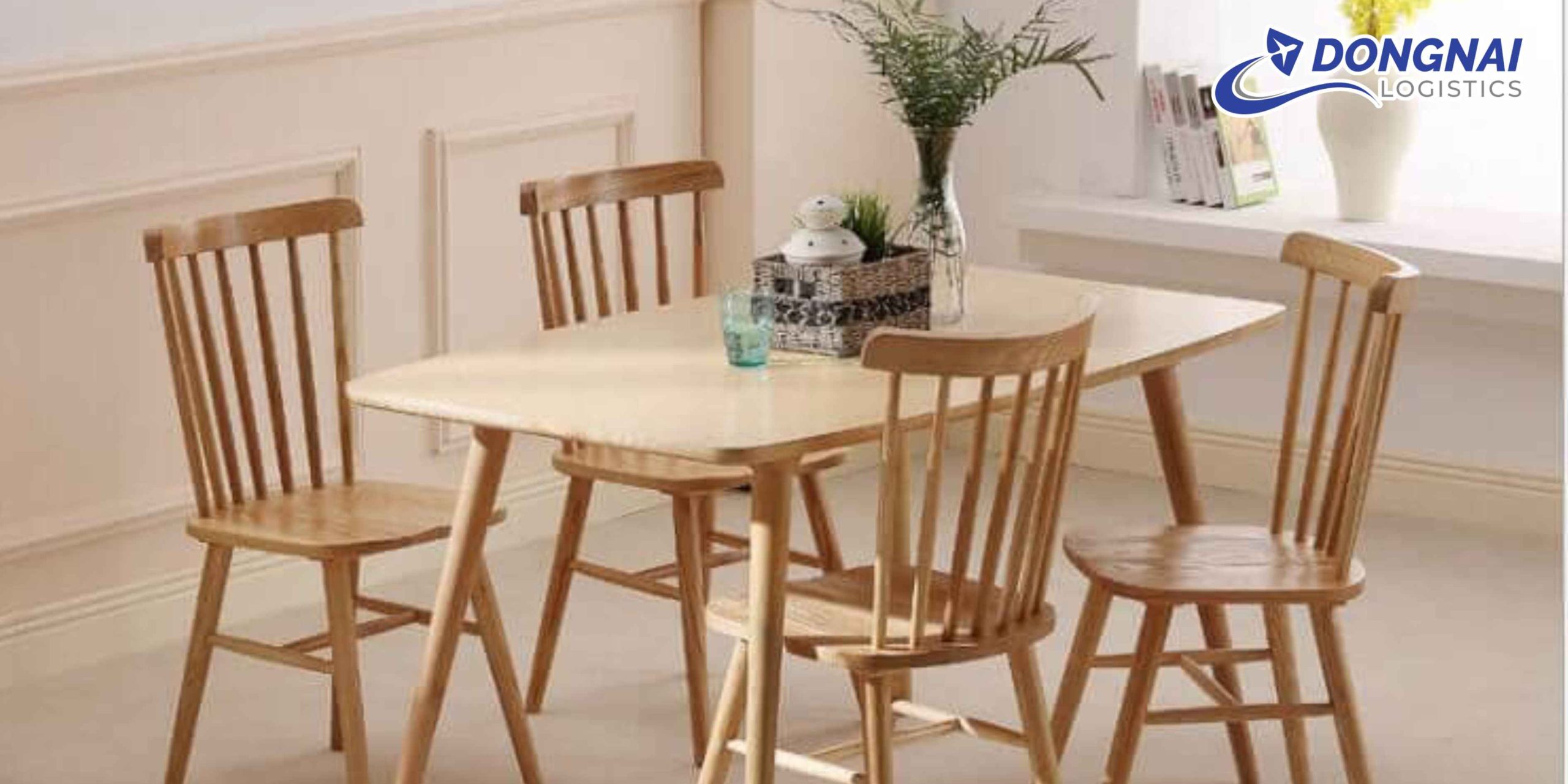 Vận Chuyển Bàn Ghế Gỗ Từ Biên Hòa Lên Đà Nẵng – An Toàn, Nguyên Vẹn Cùng DongNai Logistics