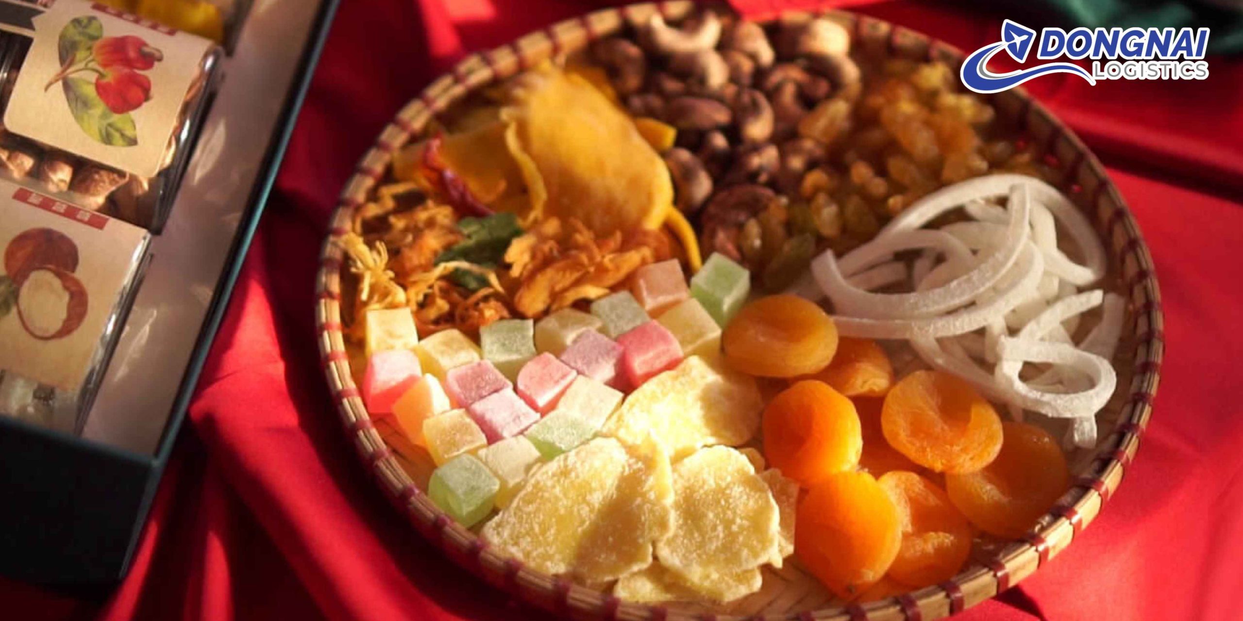 Gửi Bánh Kẹo Tết Từ Việt Nam Đi Canada – Giữ Trọn Hương Vị Ngọt Ngào Cùng DongNai Logistics