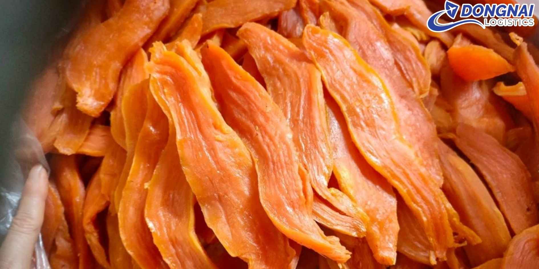 Vận Chuyển Mứt Khoai Lang Dẻo Đà Lạt Về TP.HCM – An Toàn Cho Đặc Sản Địa Phương