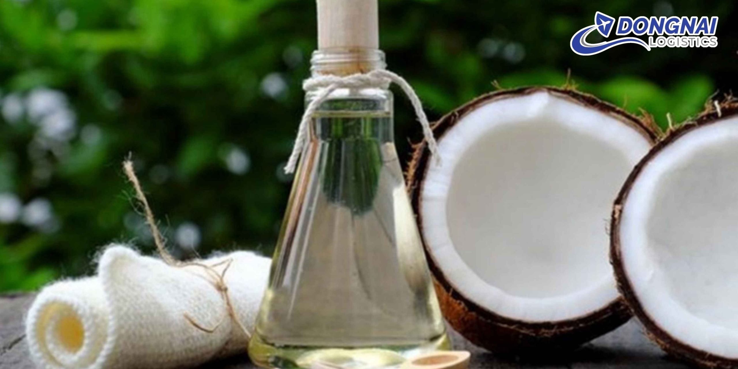 Gửi Dầu Dừa Từ Việt Nam Đi Malaysia – Giữ Trọn Chất Lượng Cùng DongNai Logistics