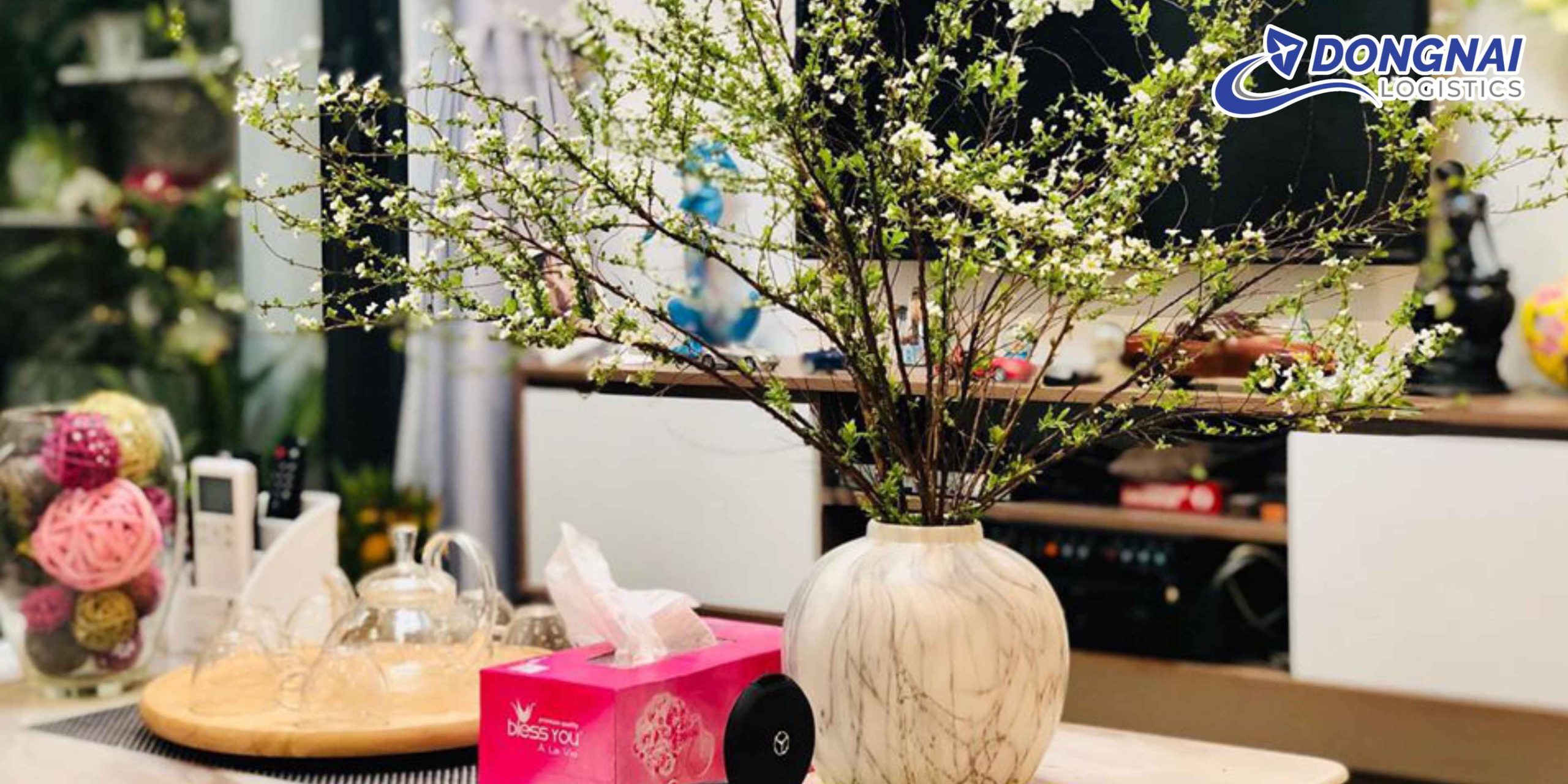 Gửi Cây Hoa Tuyết Mai Từ Đà Lạt Về Cần Thơ Sắm Tết – Giữ Dáng Đẹp, Nở Đúng Dịp Cùng DongNai Logistics