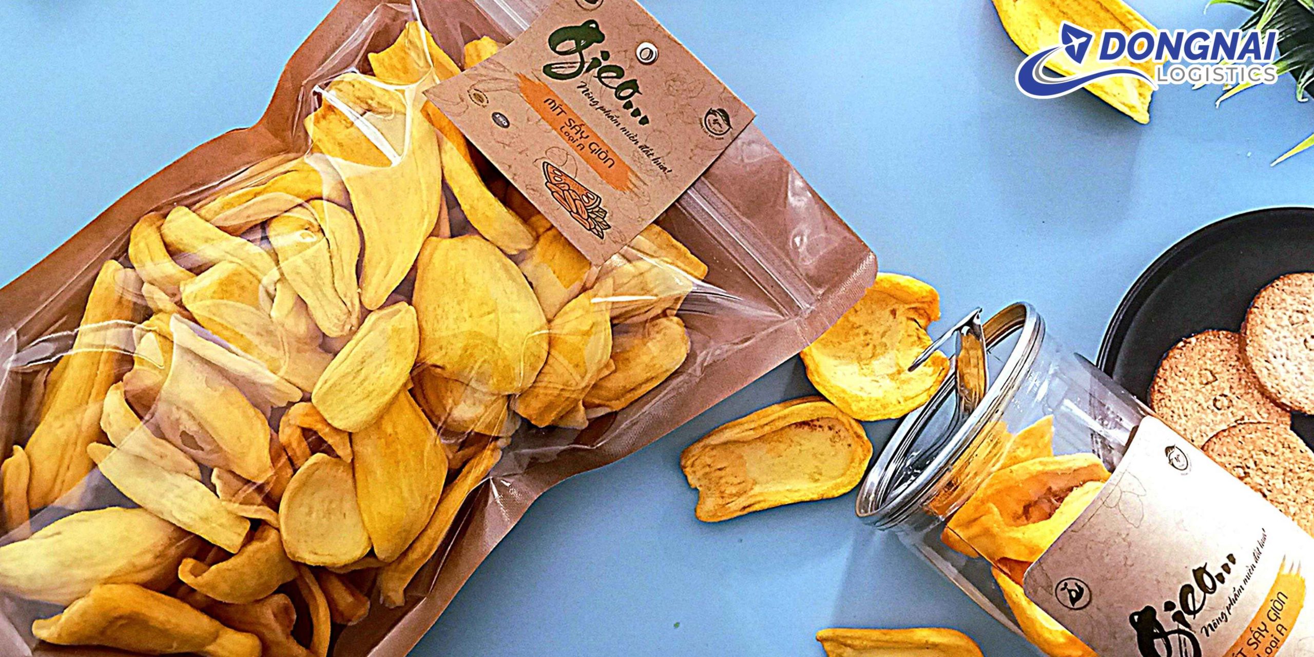 Gửi Mít Sấy Đi Cà Mau – Giữ Trọn Độ Giòn, Giao Nhanh Cùng DongNai Logistics
