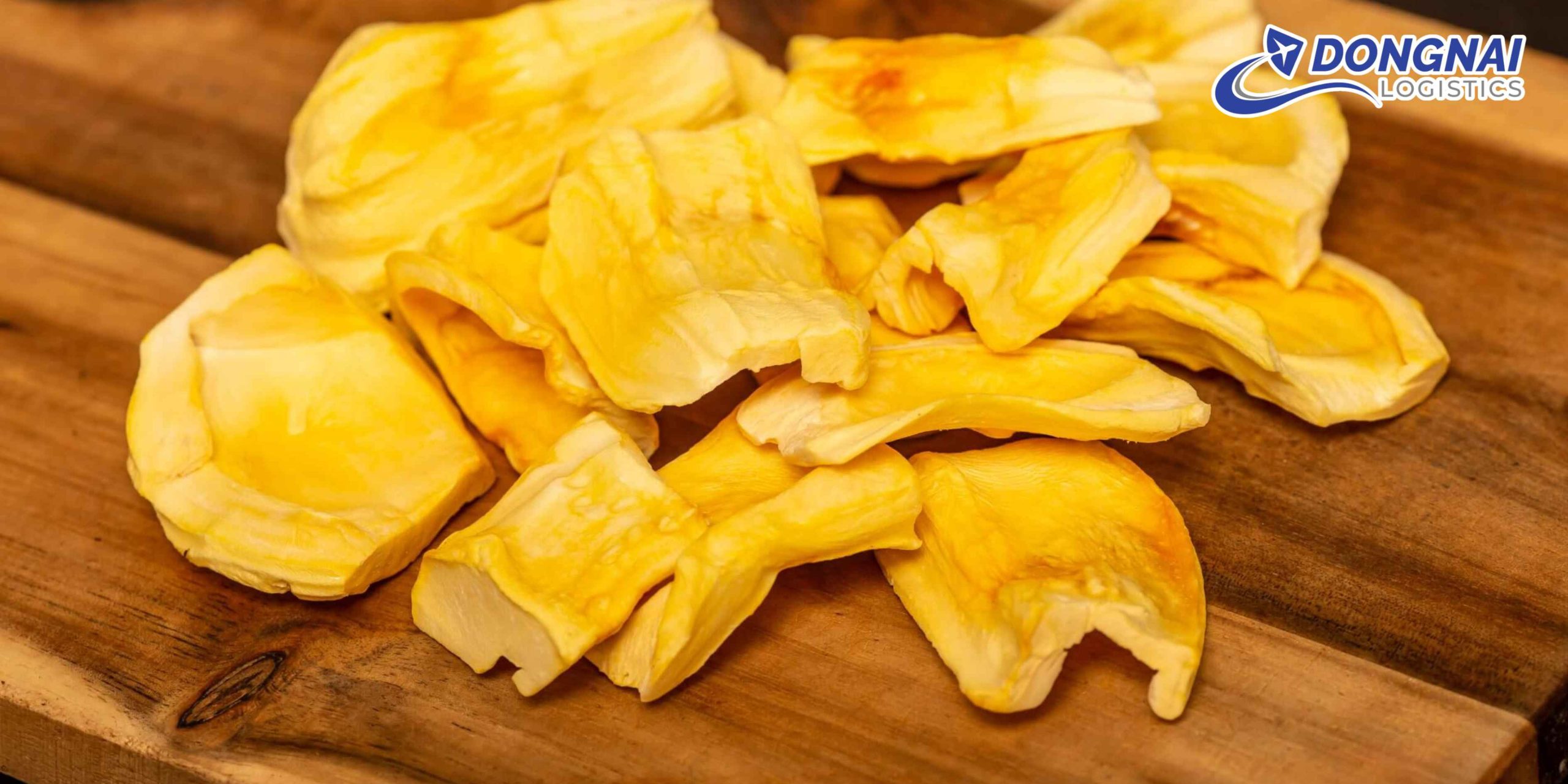 Gửi Mít Sấy Đi Cà Mau – Giữ Trọn Độ Giòn, Giao Nhanh Cùng DongNai Logistics