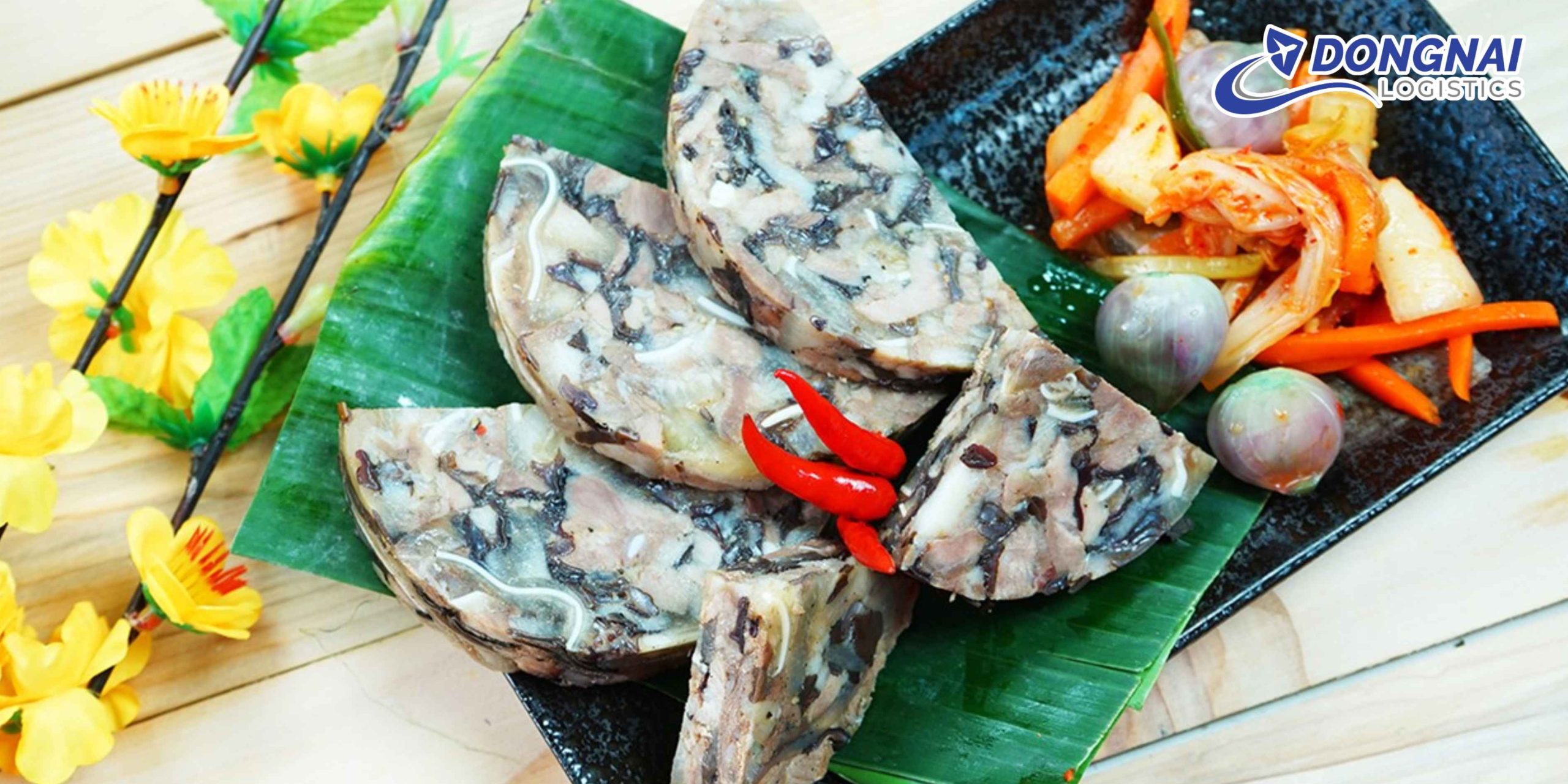 Gửi Giò Thủ Từ Ninh Bình Vào Hà Nội – Nhanh Chóng, Giữ Trọn Hương Vị Cùng DongNai Logistics