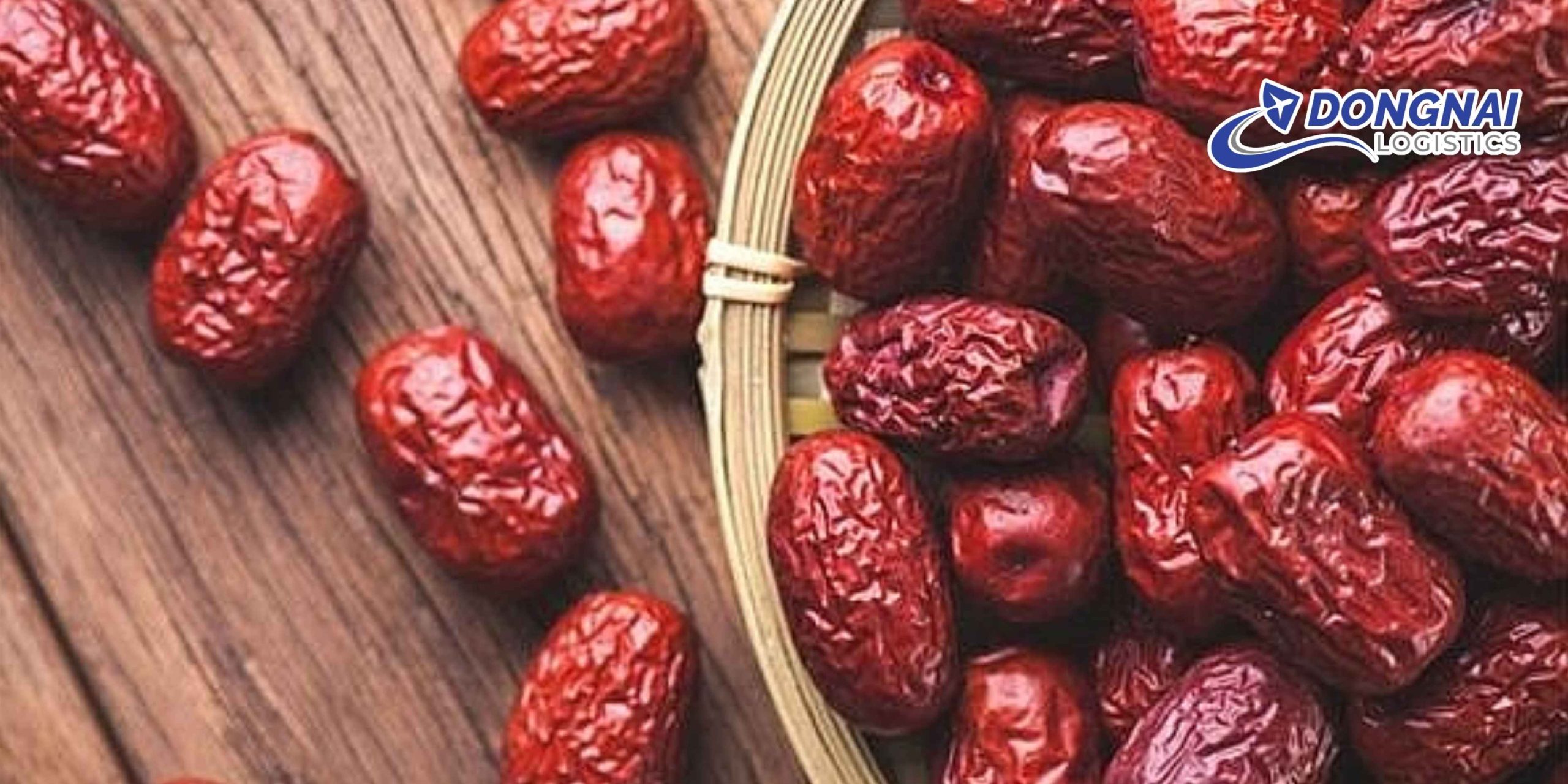 Gửi Táo Tàu Khô Từ Hà Nội Vào Sài Gòn Nhanh – An Toàn Cùng DongNai Logistics