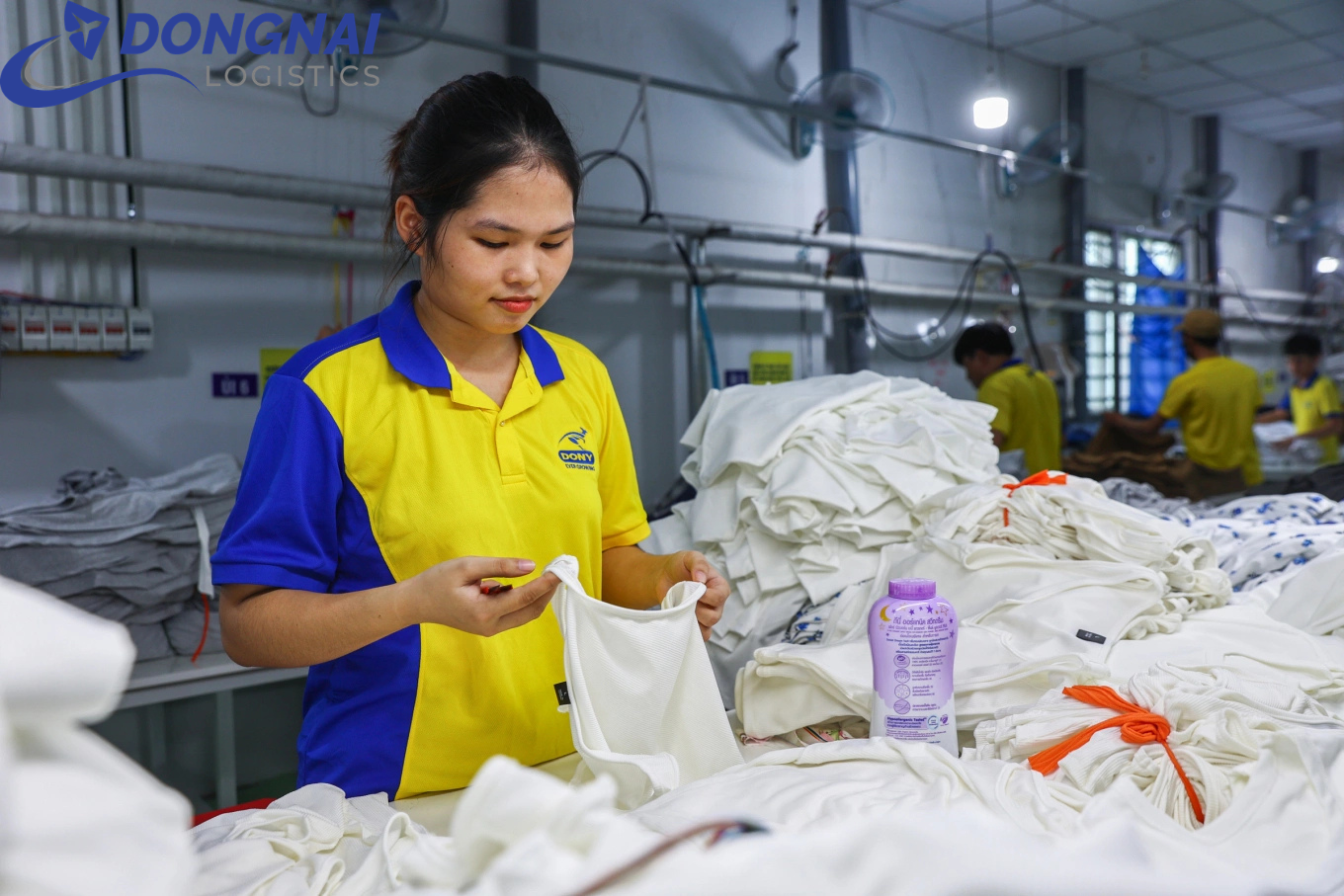 XUẤT KHẨU HÀNG DỆT MAY QUA CÁC NƯỚC TRONG KHỐI ASEAN - THỦ TỤC DỄ DÀNG - AN TOÀN