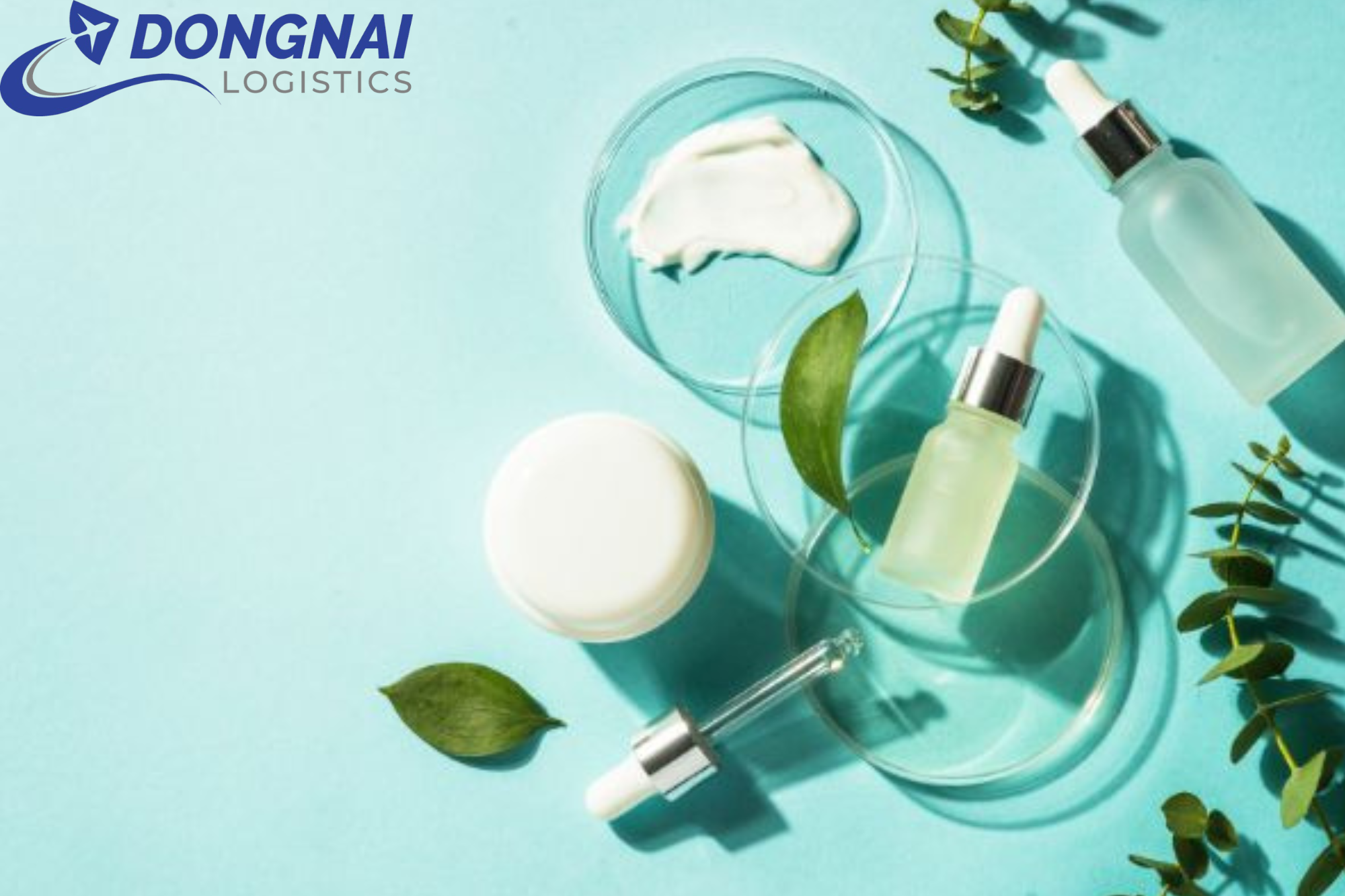 VẬN CHUYỂN MỸ PHẨM ĐI QUỐC TẾ