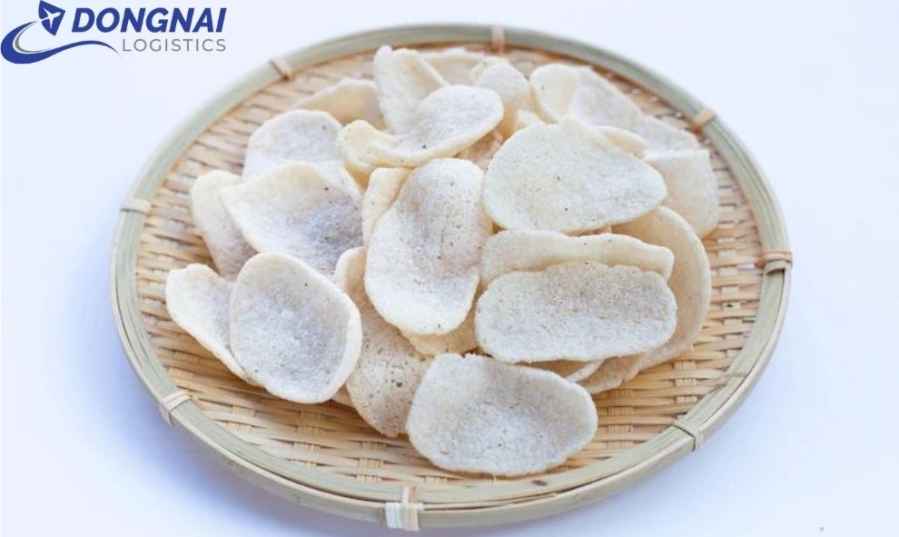 Vận Chuyển Bánh Phồng Tôm Đi Nước Ngoài Có Khó Không?