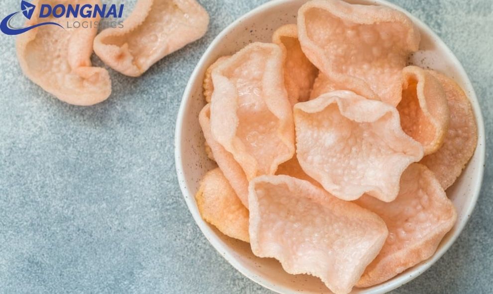 Vận Chuyển Bánh Phồng Tôm Đi Nước Ngoài Có Khó Không?